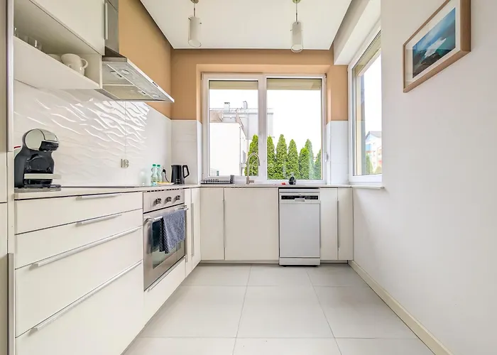 Trawowa Spacious House By Bookinghost Villa